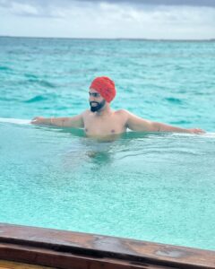 Ammy Virk Instagram - Heaven on earth ❤️
@sunsiyamiruveli @sunsiyamresorts @pickyourtrail 🤗❤️🤗