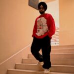Ammy Virk Instagram - Busy getting paid trending all over ❤️