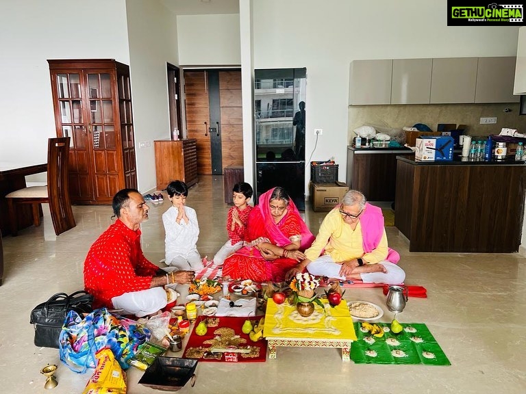 Amrapali Gupta Instagram - New house puja ❤️🙏