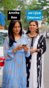 Amrita Rao Instagram - जल ही जीवन है.. इसलिये आप भी लीजिए 🙈😇
#amritarao #kabitaskitchen #jallijiyememes #jallijiye #jallijiyeviralmemes #trendingreel #reels #reel #reelitfeelit #reelsvideo #trendingreelsvideo #trendingsongs #orepiya #reelkarofeelkaro #viralvideos #viralreels #amritarao