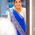 Amrutha Nair Instagram - Wearing beautiful jewellery makes every moment create 🦋♥️ @kalyanjewellers_official Jewellery @kalyanjewellers_official Saree @varnudais Blouse design @vybhadesignerstudio Pic @vipinjkumar MUA @blushingtone_by_veenavineeth Trivandrum, India