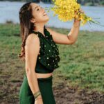 Amrutha Nair Instagram - 💐 Pic @vipinjkumar Outfit @pradwana MUA @blushingtone_by_veenavineeth