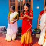 Amrutha Nair Instagram - വ്രതശുദ്ധിയോടെ എല്ലാ സങ്കടങ്ങളും എല്ലാ ആഗ്രഹങ്ങളും അമ്മയിൽ അർപ്പിച്ചുകൊണ്ട് മറ്റൊരു പൊങ്കാല കൂടി #attukalpongala ♥️ Trivandrum, India