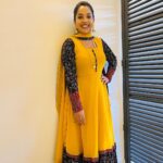 Amrutha Nair Instagram – Yellow 💛
Outfit @_mayuracouture_ 

📸 @__.rev_athi___