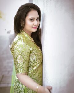 Amulya Instagram - “Be a giver” A giver of love , A giver of good vibes and giver of strength 💚

Photography: @pkstudiophotography