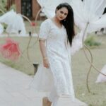 Amulya Instagram - 🤍 Photography: @elegant_pixels_ep Designer: @chandangowda_official