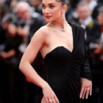 Amy Jackson Instagram - Festival De Cannes premier of ‘Monster.’ Sakura Ando & Soya Kurokawa were an incredible mother and son combo 👏🏼❤️ Wearing @pinkoofficial Styled by @kstewartstylist Assisted by @stylebyco Makeup by @chykapuka Hair by @jmthair1 Skin by @keren_bartov ❤️ always to @emzsherwood @ryma.roy
