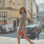 Amy Jackson Instagram - A @giambattistavalli dose #PFW Shot by @milianeyes Hair by @themanestyle Makeup by @alexreadermakeup Paris, France