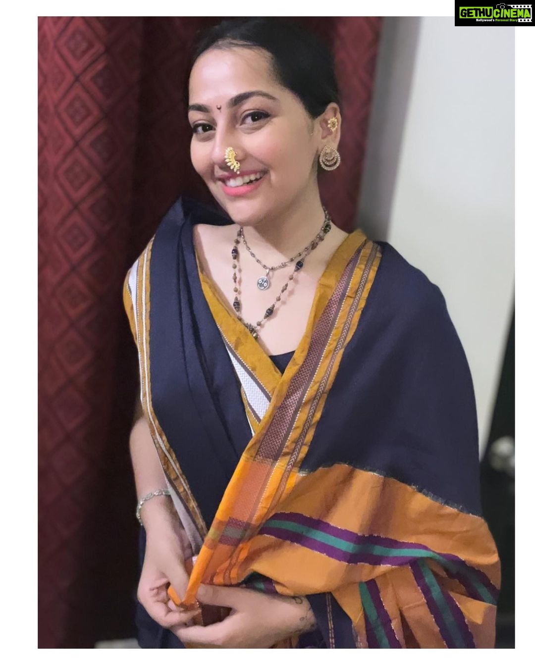 Anagha Bhosale Instagram - Jari baap sarya jagacha pari tu aamha lekaranchi vithu mauli. Hey Vitthala , hey Panduranga & Rakhumai thank you for calling us🥹🙏🏻❤️🦚 #pandharpur dham ki jai🙌🏻 विठ्ठल रुक्मिणी मंदिर पंढरपुर