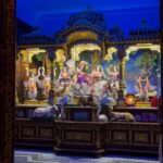 Anagha Bhosale Instagram - Shayan darshan 💙🦚 @iskcon_chowpatty