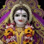 Anagha Bhosale Instagram - Happy Radhashtami, Happy Birthday Radha Rani. thank you so much for giving us the blessing of devotion & service, forever grateful 🥹🦚💙🙏🏻