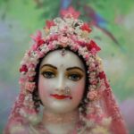 Anagha Bhosale Instagram - Happy Radhashtami, Happy Birthday Radha Rani. thank you so much for giving us the blessing of devotion & service, forever grateful 🥹🦚💙🙏🏻