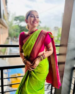 Anagha Bhosale Instagram - After a long time✨ -  #marathimulgi 
Beauty lies in the eye of the beholder 🦚 
Hari Hari