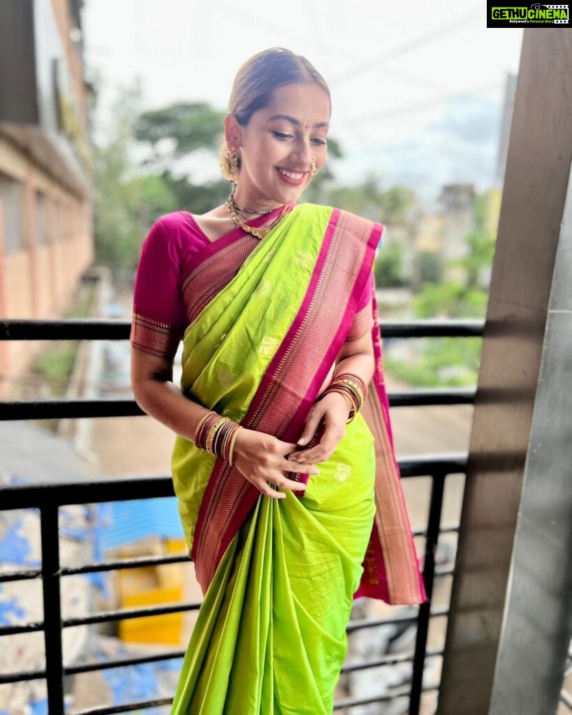 Anagha Bhosale Instagram - After a long time✨ - #marathimulgi Beauty lies in the eye of the beholder 🦚 Hari Hari