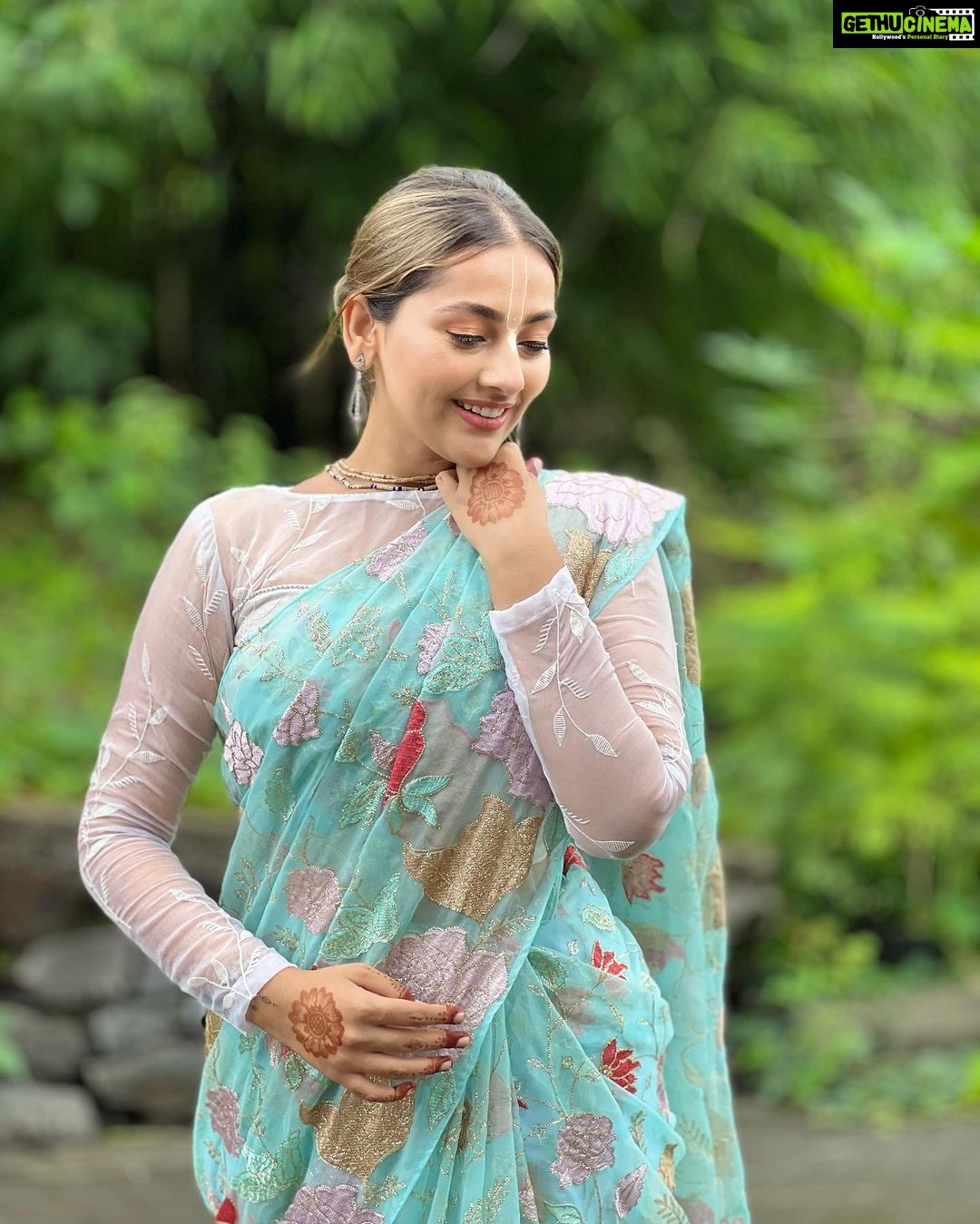 Anagha Bhosale Instagram - Nature is speaking the highest glory of krishna at every moment, if we just have the eyes & the ears to see & to hear- Radhanath Swami