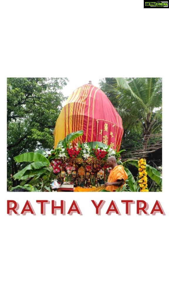 Anagha Bhosale Instagram - Jagannath ji Rath Yatra 2022 @govardhan_ecovillage . At the height of Indian summer, right at the beginning of the Monsoon, the Lord of Puri goes to his garden palace for the annual summer vacation. Originally the festival has its foundation in the residents of Vrindavan bringing back their Lords, Krishna, Balaram and Lady Subhadra from Kurukshetra. Let’s pull Govind, Subhadra mai & Balram dau closer to our hearts 💙🙌🏻 . All buildings are colourfully decorated with flags, buntings and awnings of bright colours. Ladies in colourful saries crowd the balconies, doors and windows decked with flowers. Men and women rush to pullthe chariots along this main street of Puri. This is an exciting time in Puri. The Lord who is rarely glimpsed outside his inner sanctum, is now easily accessible to everyone in the streets of Puri !