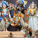 Anagha Bhosale Instagram - Jai Srila Prabhupada , Today’s Darshan Aarti of Sri Radha Vrindavan Bihari & Lord Chaitanya Mahaprabhu. This is when Krishna surprises you & decides to wear blue which happens to be your favourite colour 💙☺️🪷 Love you Govind 🌸 Govardhan Eco Village (GEV) - Sri Radha Vrindavanbihari Temple, Mumbai.