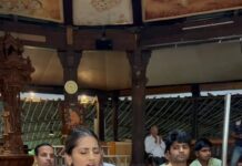 Anagha Bhosale Instagram - Harinaam sankirtan ki jai ♥️🦚 Start chanting Hare Krishna mahamantra #harekrishnaharekrishnakrishnakrishnahareharehareramahareramaramaramaharehare