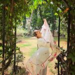 Anagha Bhosale Instagram - Whether we have everything or nothing, if we simply have devotion we actually have everything. - Radhanath Swami Eventually everything will go, nothing material is sustainable but only thing that we’ll carry with us is devotion, service & love towards Krishna-the all attractive 💙 . Beautiful Outfit @gulabi_dori