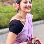 Anagha Bhosale Instagram - Just believe in the Holy Name🌸 Chanting the rounds by saying mahamantra is to serve & please krishna & Gurudev to get ‘Krishna Prem’ Lord Krishna appeared on earth and recited the Bhagavad Gita around five thousand years back. Lord Krishna appeared on the mother earth to teach the people of Kaliyuga, how to recite the names of God, and how to become His pure devotee. Lord Krishna appeared in the form of Sri Chaitanya Mahaprabhu who was the combined form of Sri Radha and Sri Krishna. According to the Hare Krishna Movement, you can free yourself from the miseries of this world and attain a state of bliss, if you chant God’s sacred names. For this purpose, Sri Chaitanya Mahaprabhu popularized the holy mantra and focused on the listening to the chanting of this mantra, “Hare Krishna Hare Krishna Krishna Krishna Hare Hare, Hare Rama Hare Rama Rama Rama Hare Hare”.