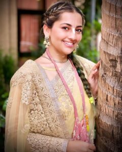 Anagha Bhosale Instagram - When you dress up in Krishna’s favourite colour 💛 - for him🦚🪷
Hari Bol