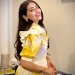 Anagha Bhosale Instagram – Live life in warm yellows 💛 
.
. 
Outfit @swishbossofficial #anaghabhosale