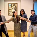 Anagha Bhosale Instagram - Happy New Year 🥳 2022!! This year is going to be amazing, we will find our ways back 🦚 #hkrr ….will definitely find❤️ & happiness, here’s to new beginnings Hare Krishna 🦚 Udaipur - The City of Lakes