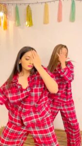 Anagha Bhosale Instagram - Sneak peak of our pajama party.
.
.
@madalsasharma tag ur bestie #anaghabhosale #madalsasharma #navya #trending #trendingreels