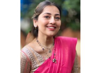 Anagha Bhosale Instagram - Our culture & character is everything, we youth of today should understand this & start making wise choices which will bring us close to Lord Krishna Tulsi 📿🌿 by : @silver_tulasi_mala