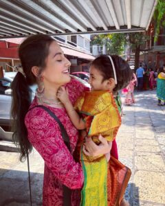 Anagha Bhosale Instagram - The greatest need in the world is the value of compassion and the character of integrity 
-Radhanath Maharaj 
🦚❤️ Hari Bol 
#thechildrenoftheworld 
.
.
.
Thank you for this beautiful outfit @gulabi_dori