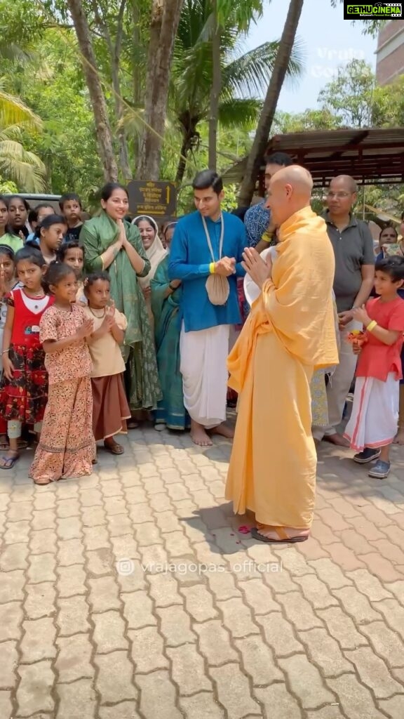 Anagha Bhosale Instagram - A real spiritual Master🙇‍♀️ tries to bring 🛐to the fore the inner divinity📿 of the disciple from 🌀deep within the disciple’s heart💗 . . . . . . . . . . . . . . #iskcon #iskcontemple #iskcon_world #iskcondesiretree #spiritual #spirituality #spiritualconnection #spiritualart #spiritualgrowthjourney #spiritualapp #shrilaprabhupada #prabhupada #srilaprabhupada #guru #master #masterpiece #spiritualmaster Govardhan Eco Village (GEV) - Sri Radha Vrindavanbihari Temple, Mumbai.