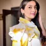 Anagha Bhosale Instagram - Eyes that commit🦚 That is what I am looking for❤️ #anaghabhosale