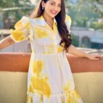 Anagha Bhosale Instagram - Live life in warm yellows 💛 . . Outfit @swishbossofficial #anaghabhosale