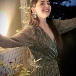 Anagha Bhosale Instagram - 2022 let’s go!!!🦚❤️ . . #anaghabhosale