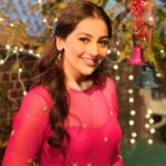 Anagha Bhosale Instagram - As you get older, your Christmas list gets shorter—because the things you really want can't be bought! 🦚❤️ . . #anaghabhosale #hkrr