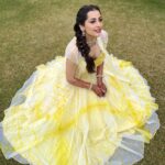 Anagha Bhosale Instagram - We’re all golden sunflowers inside we just need to find them 🌻🌻🌻 . . . . Outfit @krupa_jain Jewellery @krupa_jain Makeup @bijal_chauhan_ Hair @ruchishah_mua Styled by @jivikasetpal