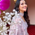 Anagha Bhosale Instagram - LOVE Is the FLOWER you’ve got to let GROW🦚 #anaghabhosale . Outfit: @jiyabyveerdesignstudio Styled by: @jivikasetpal @tanvisetpal Jewellery: @riddhi_bandra @aurnument Makeup: @bijal_chauhan_ Hair: @ruchishah_mua
