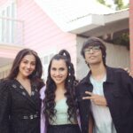 Anagha Bhosale Instagram - Thank you for giving us so much love #jhootalagda ❤️🦚 @nikhitagandhiofficial @souravjoshivlogs @voila_digi