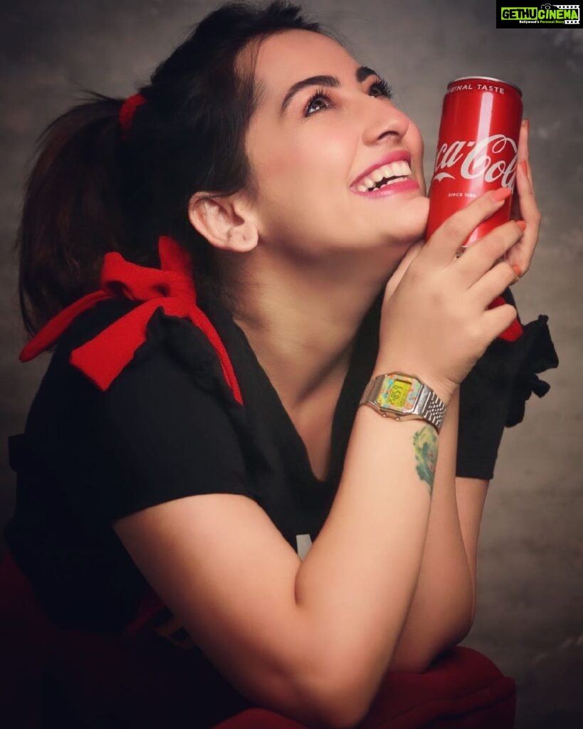 Anagha Bhosale Instagram - Do you know why I'm so excited? The limited edition watches from the all new Timex X Coca-Cola collection are here! My 2 favourite brands have collaborated to create masterpieces that reflect unity, peace and solidarity. Log onto shop.timexindia.com today and get yourself this limited edition watch today. @timex.india @cocacola #Timex #TimexIndia #TimexXCocaCola #cocacola #coke1971collection #unitycollection