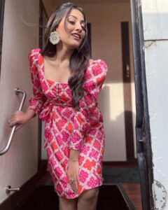Anagha Bhosale Instagram - 800k FAM🦚❤️ 
thank you so much for immense love & support love you #grateful #anaghaians #sananians
