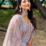 Anagha Bhosale Instagram - Good vibes. New feels. Old intentions. Same❤️heart🦚 . #anaghabhosale . Outfit: @jiyabyveerdesignstudio Styled by: @jivikasetpal @tanvisetpal Jewellery: @riddhi_bandra @aurnument Makeup: @bijal_chauhan_ Hair: @ruchishah_mua
