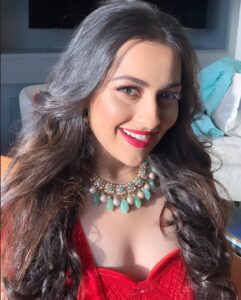 Anagha Bhosale Instagram - Red is a bit of ...everything classy everything crazy 
.
Stay tuned @erthlabel 
Coming soon.