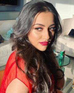 Anagha Bhosale Instagram - Red is a bit of ...everything classy everything crazy 
.
Stay tuned @erthlabel 
Coming soon.