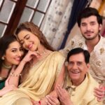 Anagha Bhosale Instagram - FAM♥️ @arvindvaidya3 @madalsasharma @paras_kalnawat