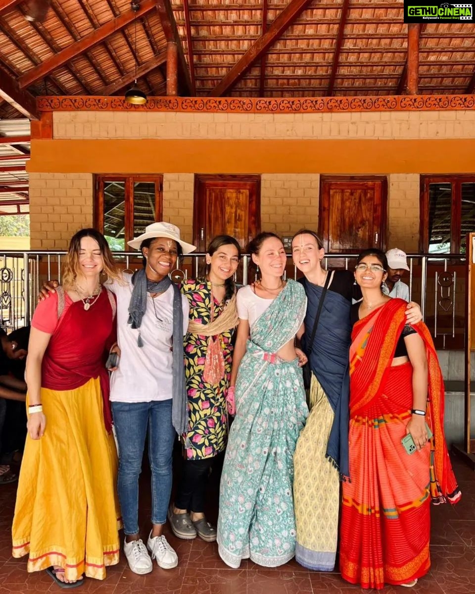 Anagha Bhosale Instagram - HAPPY INTERNATIONAL WOMEN'S DAY Let's pay deeper attention to women's health and nutrition and not just curb the symptoms. Let women be empowered to live a physically, intellectually, emotionally, and spiritually fit life by adopting yogic and ayurvedic practises. On the occasion of International Women's Day, Govardhan School of Yoga and Govardhan Ayurveda are organising 5 Women's Wellness Workshops, Open to All (8-12th March). For Details and Access Email: yoga@ecovillage.org.in WhatsApp: +91 97040 55217 #Womensday #Health #Yoga #Ayurveda