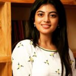 Anandhi Instagram - Happy New year! 🎉