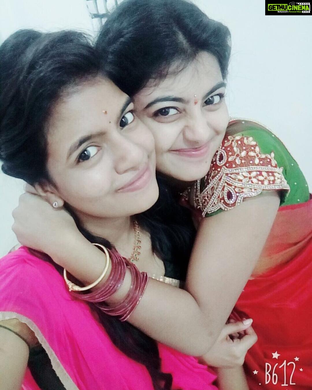 Anandhi Instagram - 👭😊 #afterlongtime#instagram
