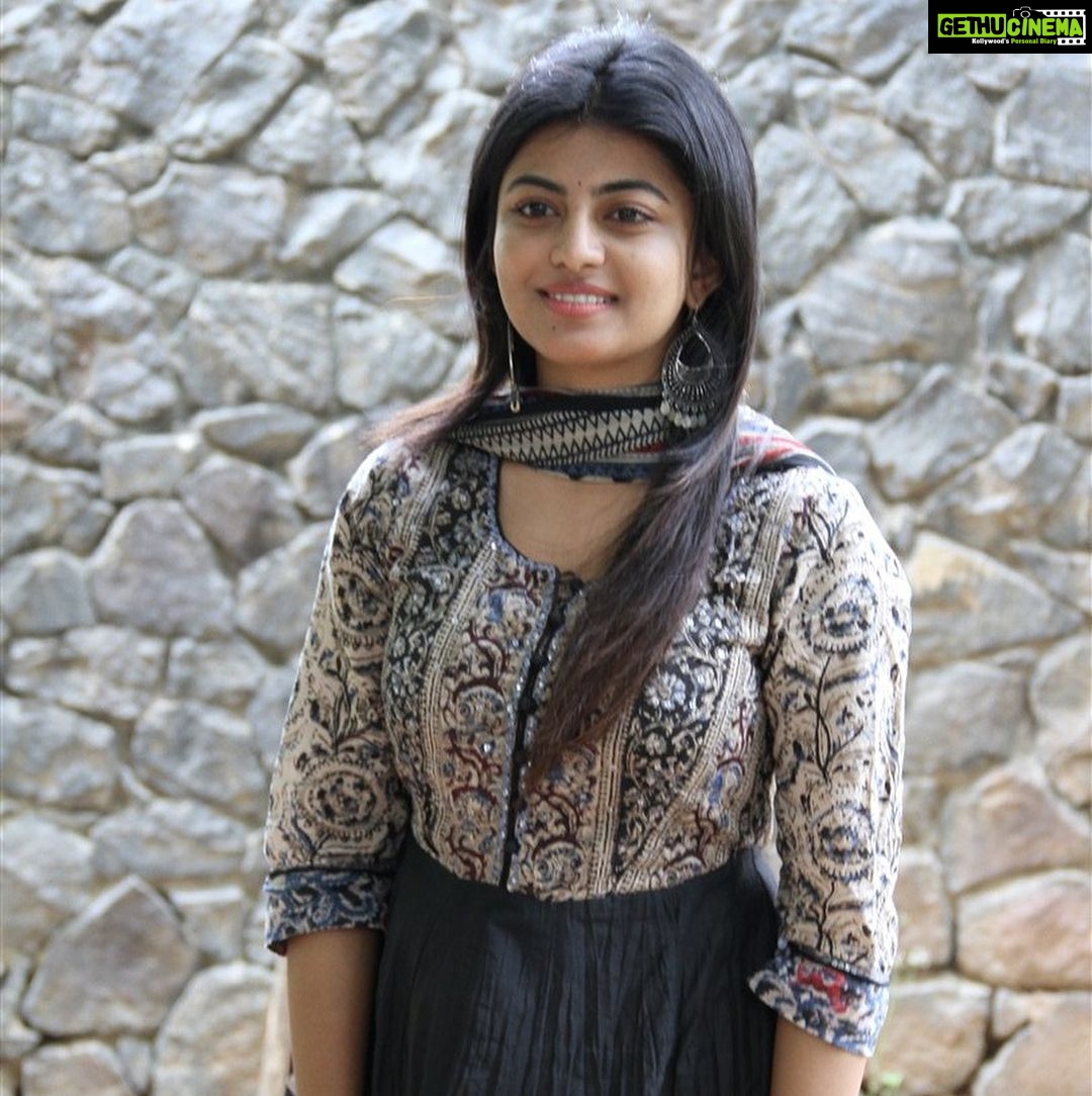 Anandhi Instagram - Mannar Vaihaiyara audio launch☺️
