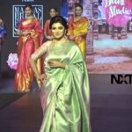 Anandhi Instagram – Madras Bridal Fashion Show ✨

#kayal#anandhi#madrasbridalfashionshow#fashion#fashionshow#saree#kayalanandhi#fc