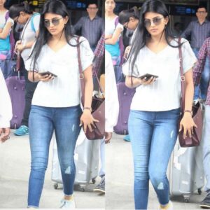 Anandhi Instagram - 📷 #anandhi#casual#casualoutfit#casualstyle#india#sunnyday